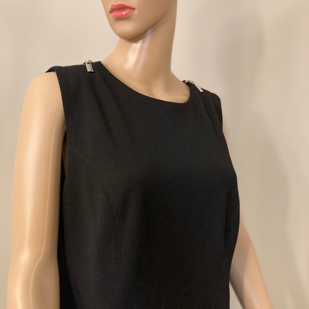 💋💋PLUS SIZE BLACK DRESS💋💋 - Picture 2 of 11